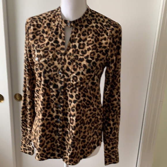 Veronica Beard Leopard Print Silk Blouse 2 - Picture 2 of 10